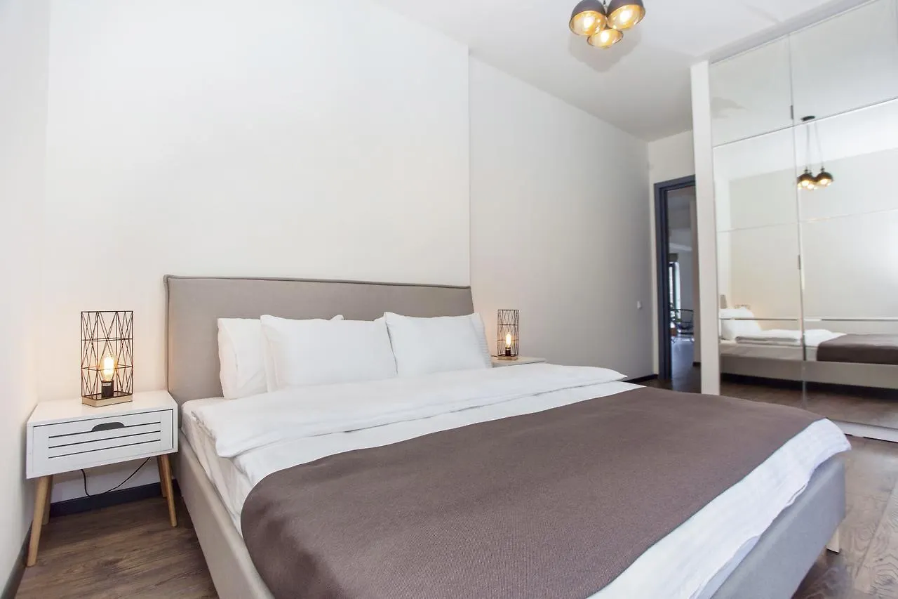 شقة 2Br Apt With Pool & Gym In The Building- By Wehost تبليسي جورجيا